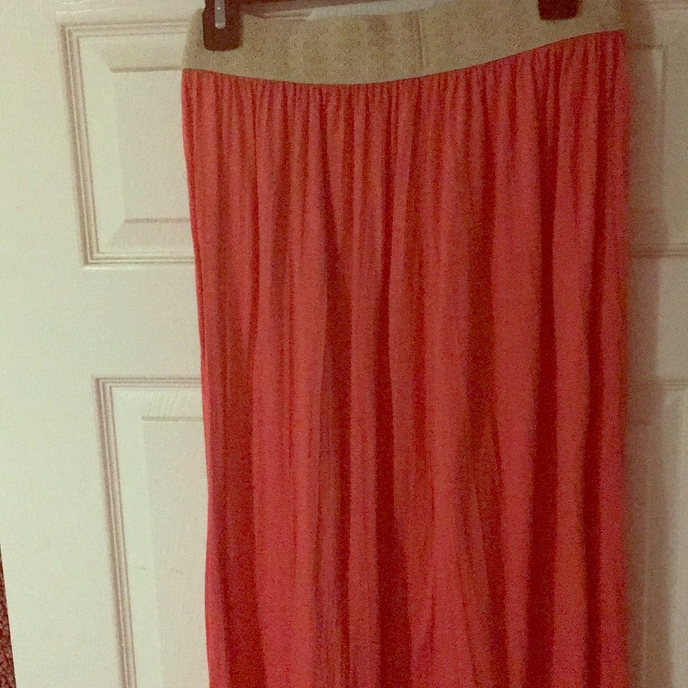 Maxi skirt